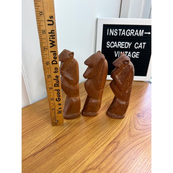 Wooden hand carved see hear speak no evil monkey set - Picture 4 of 4